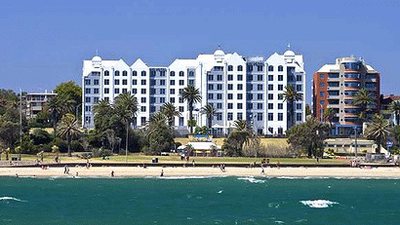 Novotel-St-Kilda-420x0