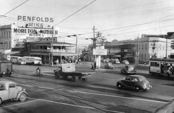 Woolloongabba Fiveways traffic in 1955